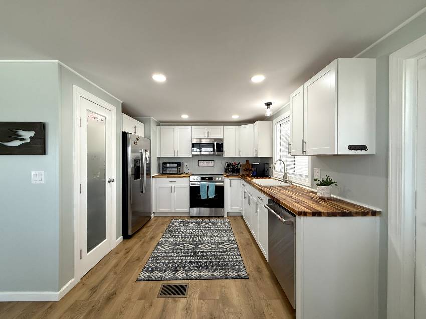 7604 Bonita Way a Ellenton, FL Mobile or Manufactured Home for Sale